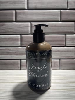 Jungle Botanical Cleanser-1