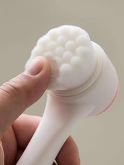 2 In 1 Face Cleansing Brush 1pc Facial Cleansing Exfoliating Brush With Ultra Fine Soft Pore Deep Cleansing Silicone Double Side Face Wash Scrub Brush For Massaging Skincare Makeup Removal Random Color-2