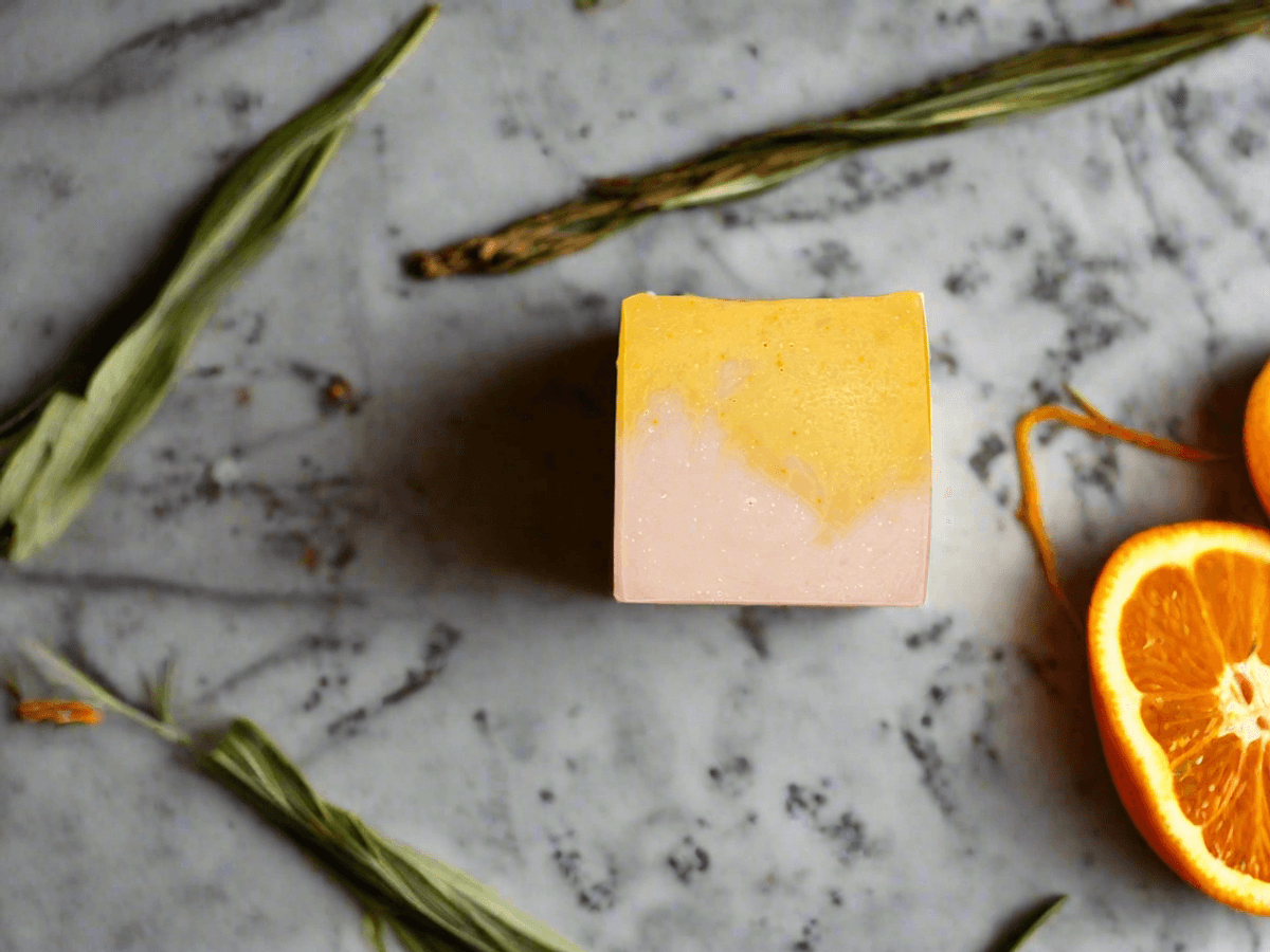 Clementine Ambré 🍊– Luxe Artisan Soap