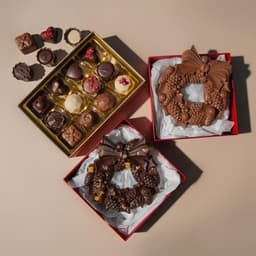 The Festive Favourites Gift Set-1