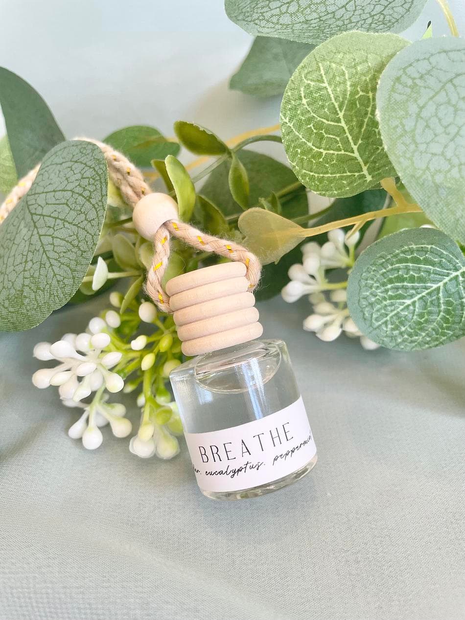 BREATHE | .25fl oz. Mini Diffuser | Cedar. Eucalyptus. Peppermint.