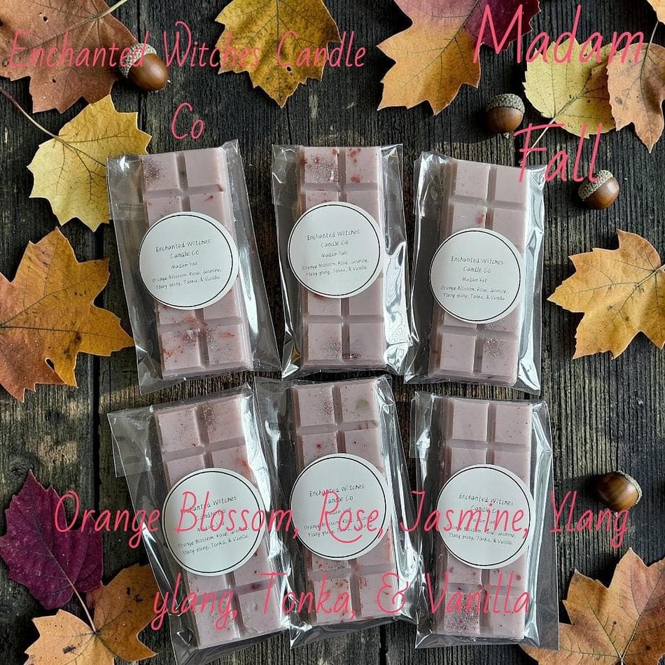 Madam Fall Snap Bar