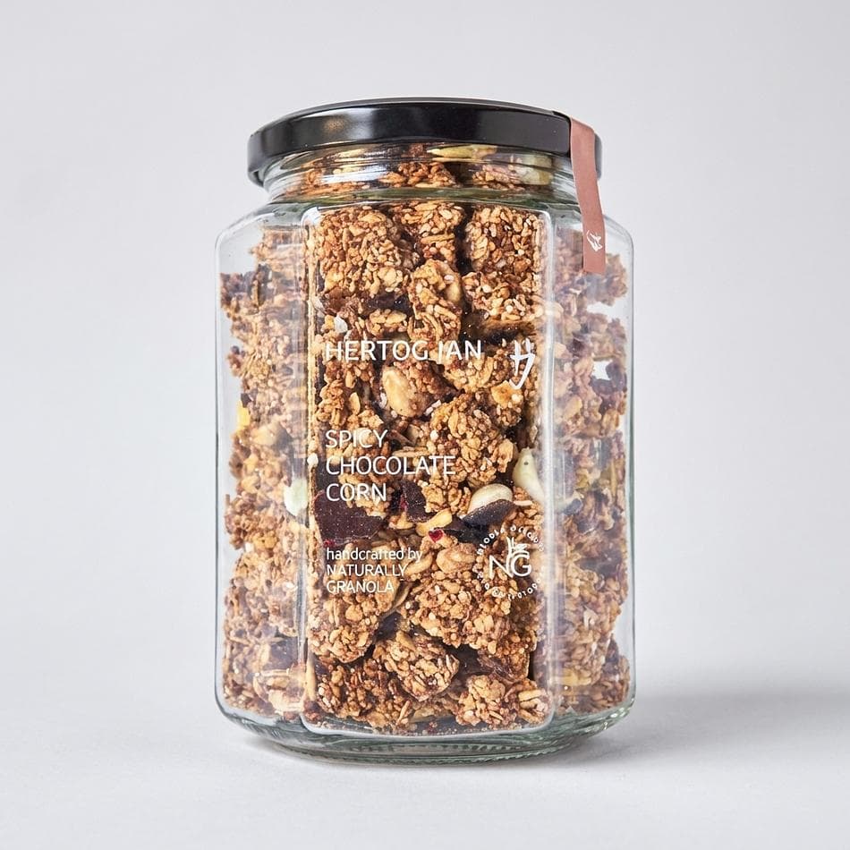 Chocolate Granola, Dark Chocolate & Freeze-Dried Corn, Sweet-Spicy Pink Pepper, 300g Jar