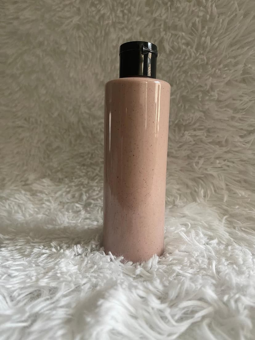 Pawfectly Pure Pet Shampoo - Image 1