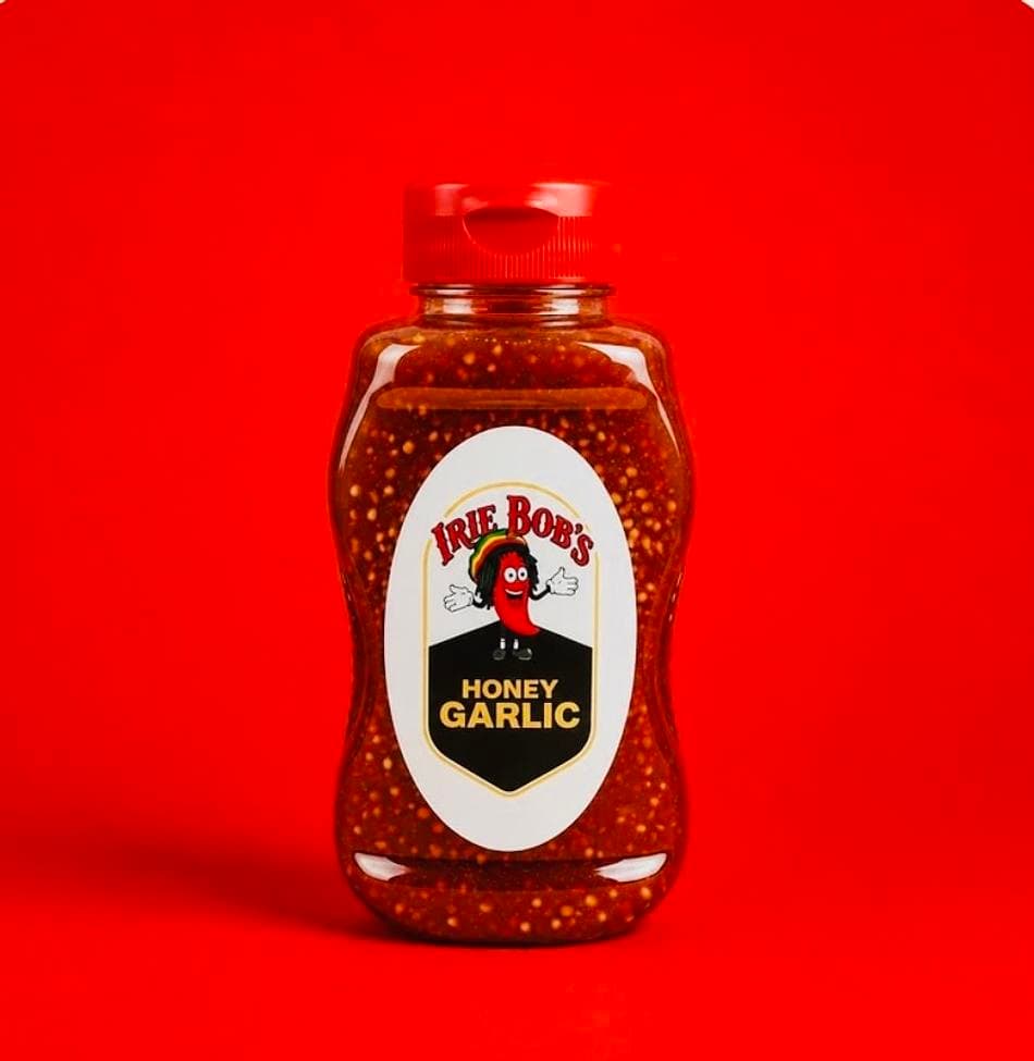 Spicy Honey Garlic Sauce, Honey & Roasted Garlic with Habanero Kick, Sweet Heat Wing Glaze, 12 oz Squeeze Bottle