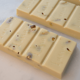 White Casholate & Pistachio-3