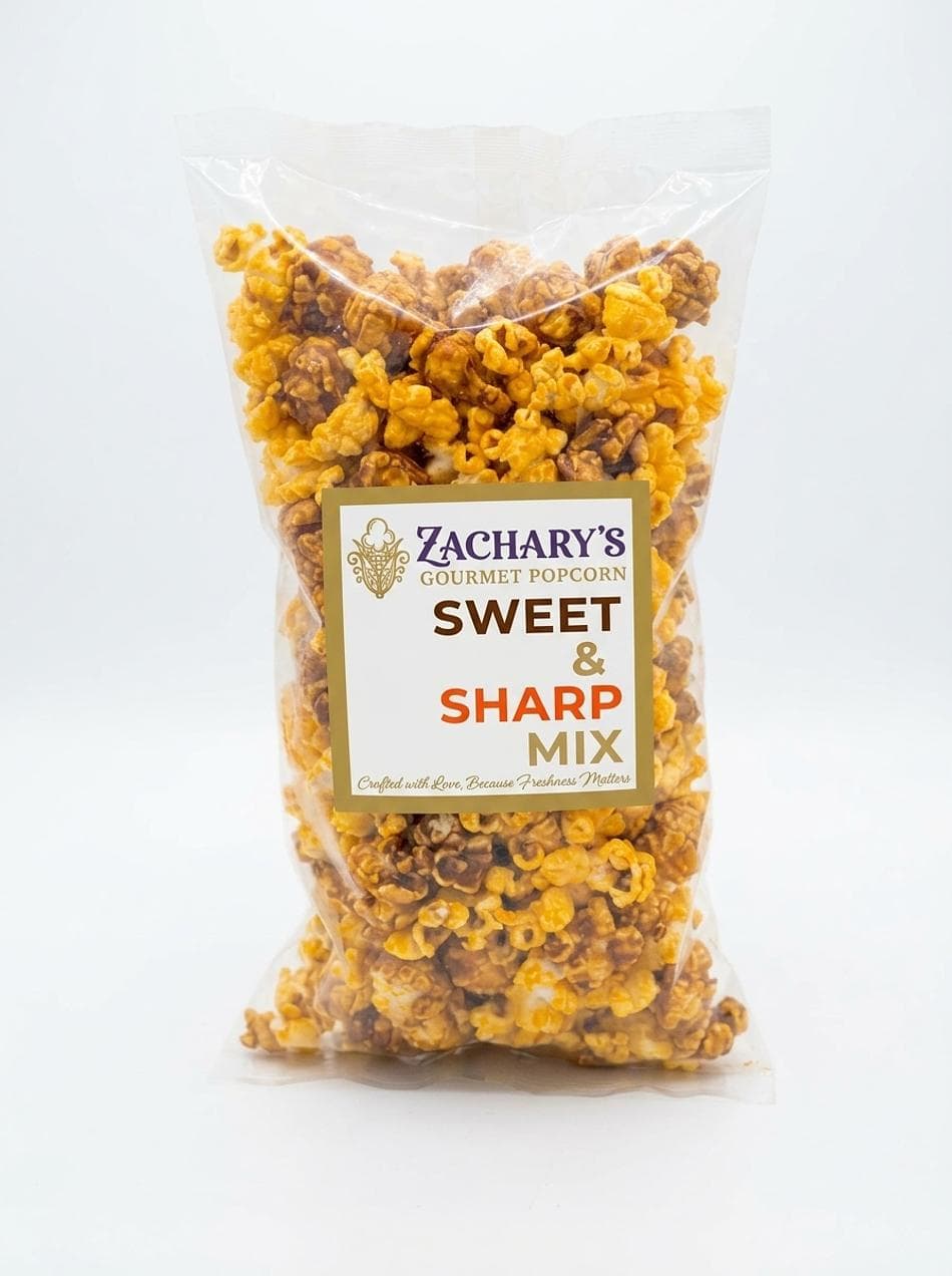 Sweet & Sharp Mix Two Flavors. Two Batches. One Perfect Mix.,Cheddar & Caramel  Medium Bag  / Approx. 4 Cups