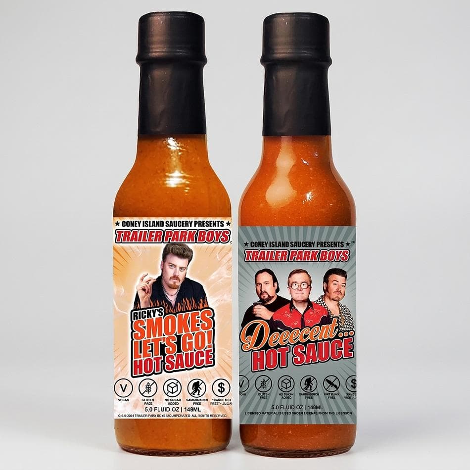 Hot Sauce 2-Pack, Garlic Louisiana-Style + Smoky Scotch Bonnet, Burger & Wing Sauce Set, 2 Bottles