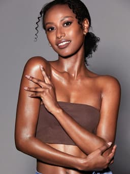 SHEGLAM Sunkissed Body Highlighter Eros Liquid Highlighter Liquid Shimmer Long Wear Brightening Glow Body Highlighter-12