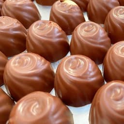 Hazelnut Praline Chocolate Box-0