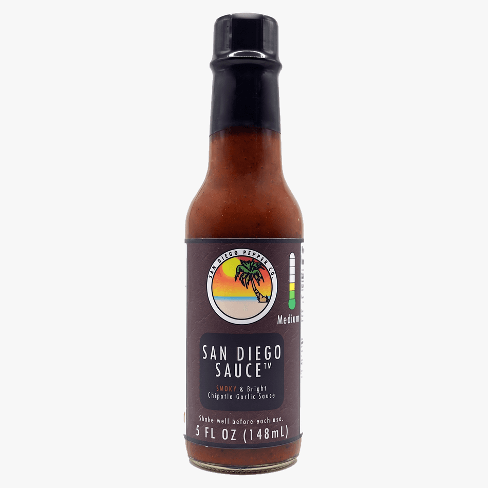 Chipotle Garlic Hot Sauce, White Vinegar & Black Pepper, Smoky Cali-Baja Flavor, Mild-Medium Heat, 5 oz Bottle