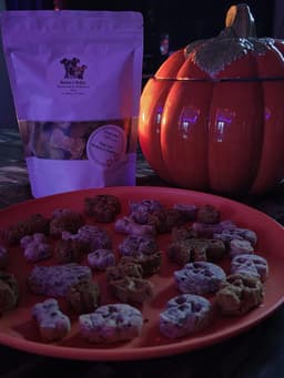 Roscoe & Stella’s Grain-Free Fruit Treats-0