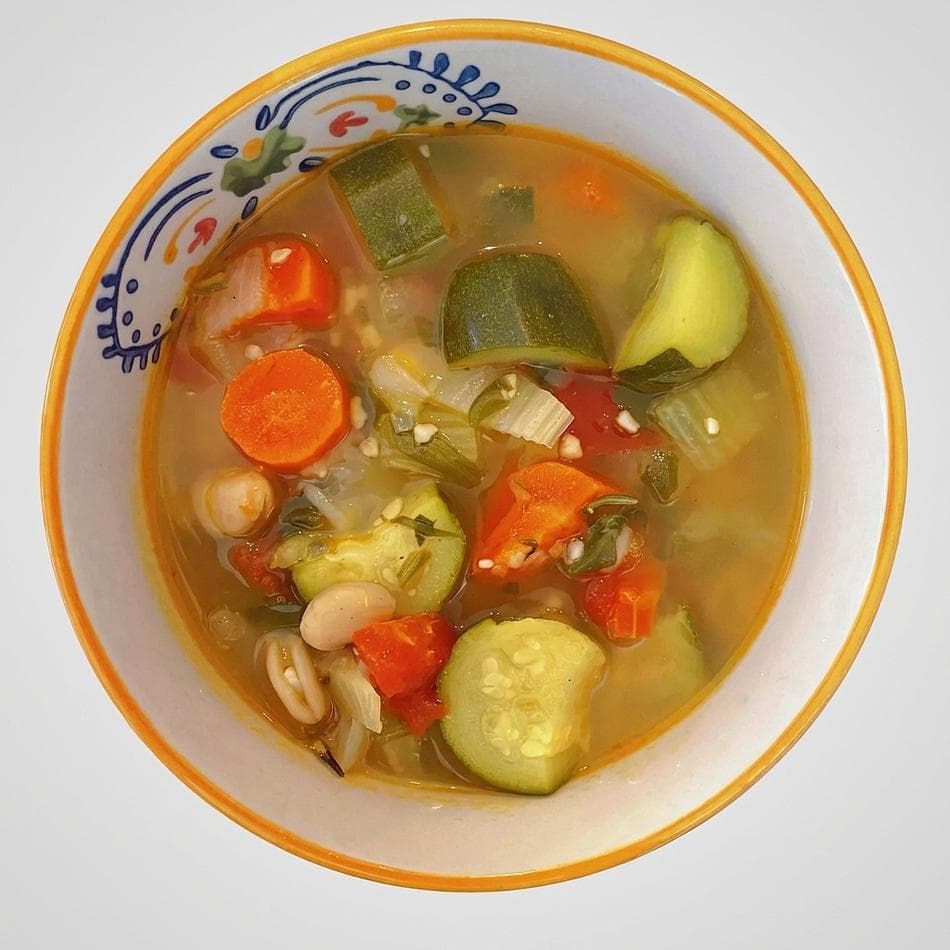 Organic Tuscan Vegetable Soup, Cannellini Beans & Spinach, Postpartum Nourishment, Gluten-Free, Size/Servings Not Listed