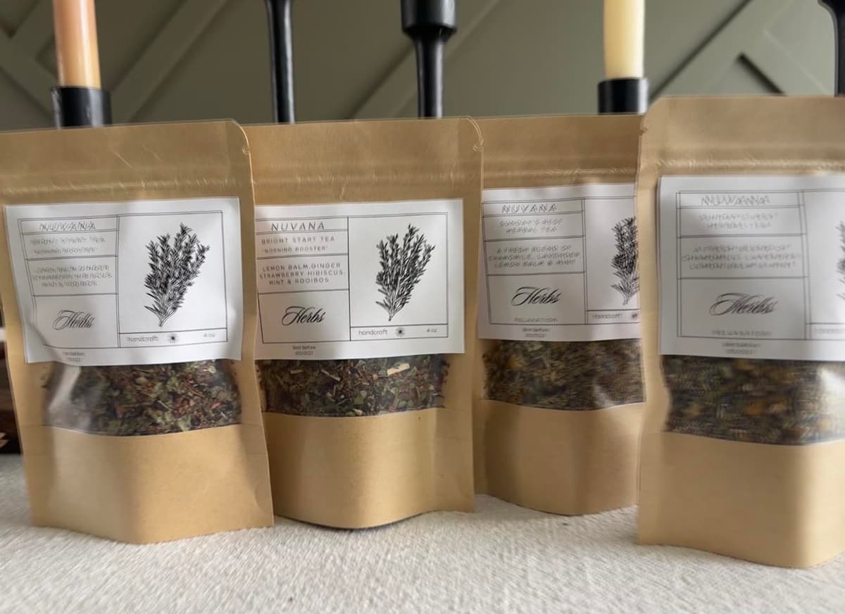 Nuvana Herbs Assorted Herbal Tea Pack
4 small. blends = 8 cups total