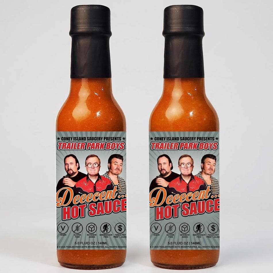 Hot Sauce Gift Set 2-Pack, Pineapple Peach Ghost Pepper + Garlic Louisiana Style, Variety Duo, 2 x 5 oz Bottles