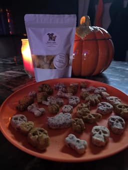 Roscoe & Stella’s Grain-Free Treats-6