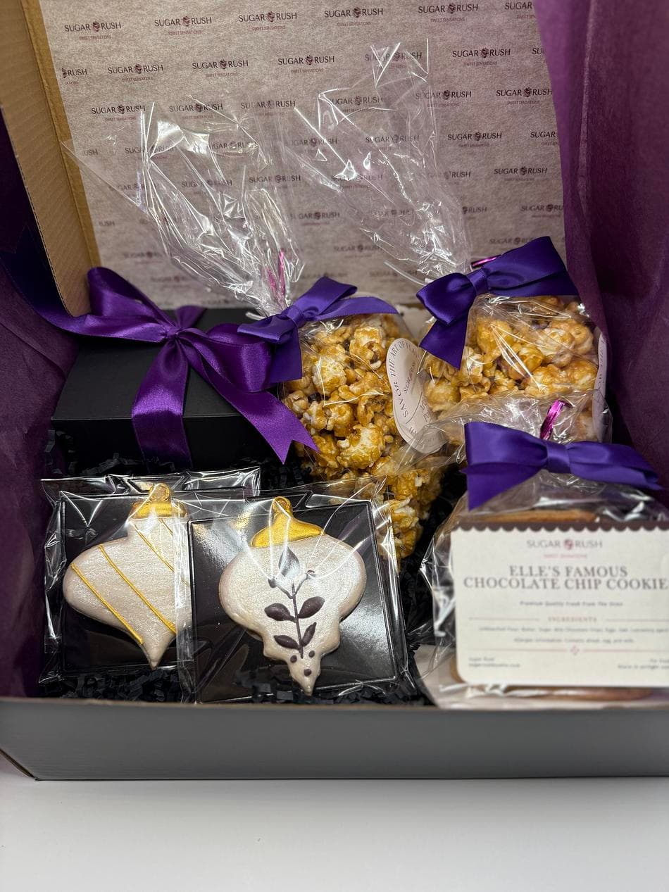 Le Grand Cadeau: A Deluxe Sugar Rush Gift Box