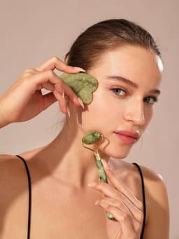 1pc Facial Roller Massager 1pc Gua Sha Board-11