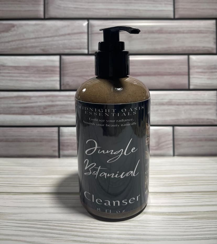 Jungle Botanical Cleanser - Image 1