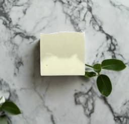 Eucalyptus 🌿 Breeze – Refreshing Spa Bar with Aloe & Clays-0