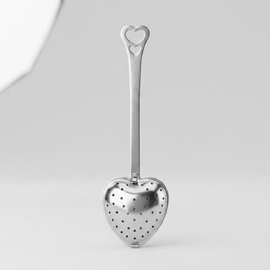 Stainless Steel Heart Tea Infuser Spoon, Loose Leaf Strainer, Dishwasher Safe, Single Cup Steeper, 1-Pack