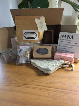 "Say it YOUR way" Box 💜-0