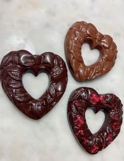 Raspberry 75% Solomon Islands Heart-0