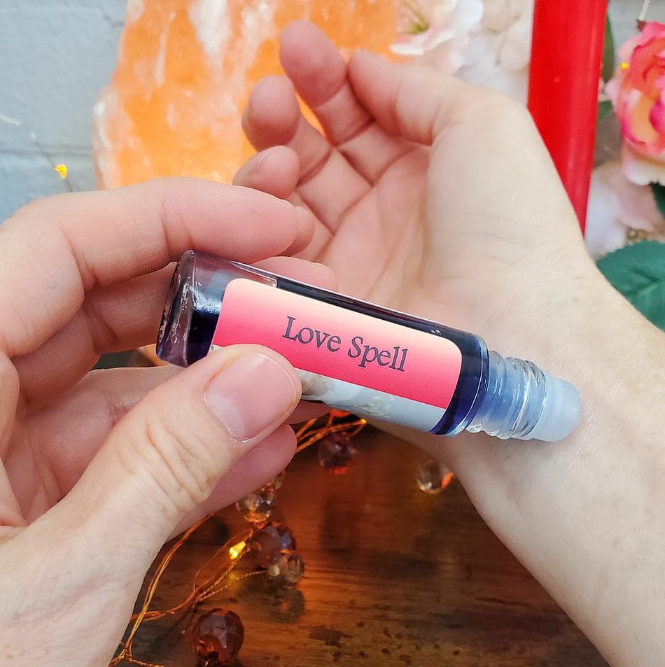 Shadow Scents Love Spell Roll-On Perfume Body Oil